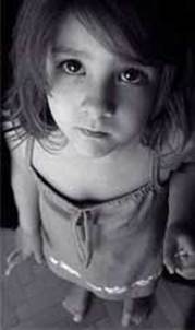 Imagen en blanco y negro de una mujer

El contenido generado por IA puede ser incorrecto.